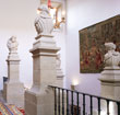 Four busts crown the top of the Escaleras de Bel�n (Bethlehem Staircase), built in the 18th century
